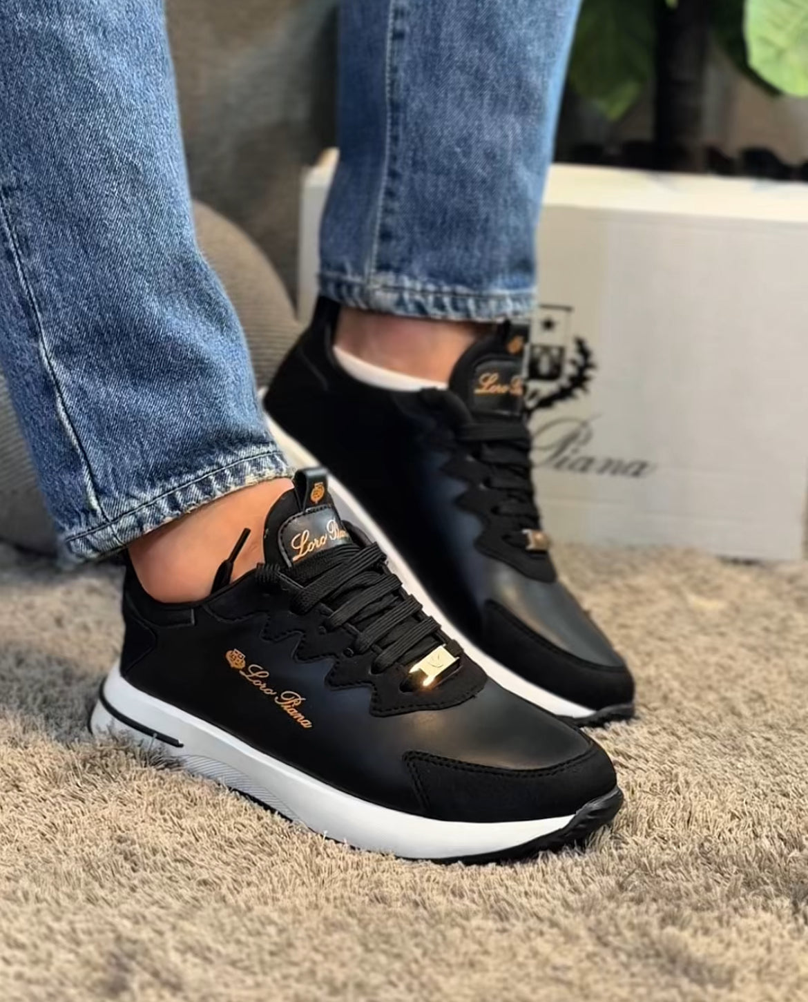 LORO PIANA